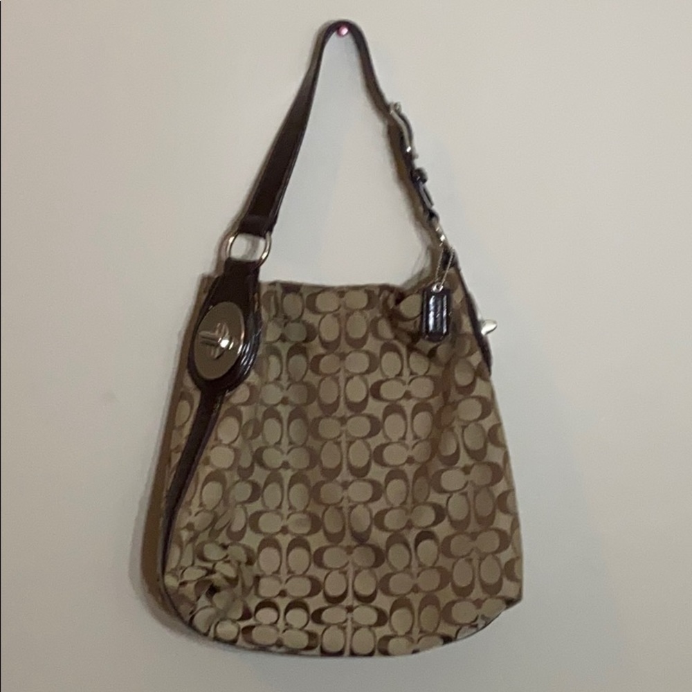 Coach handbag. Authentic. Great condition.